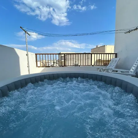 Alina Boutique Living-3